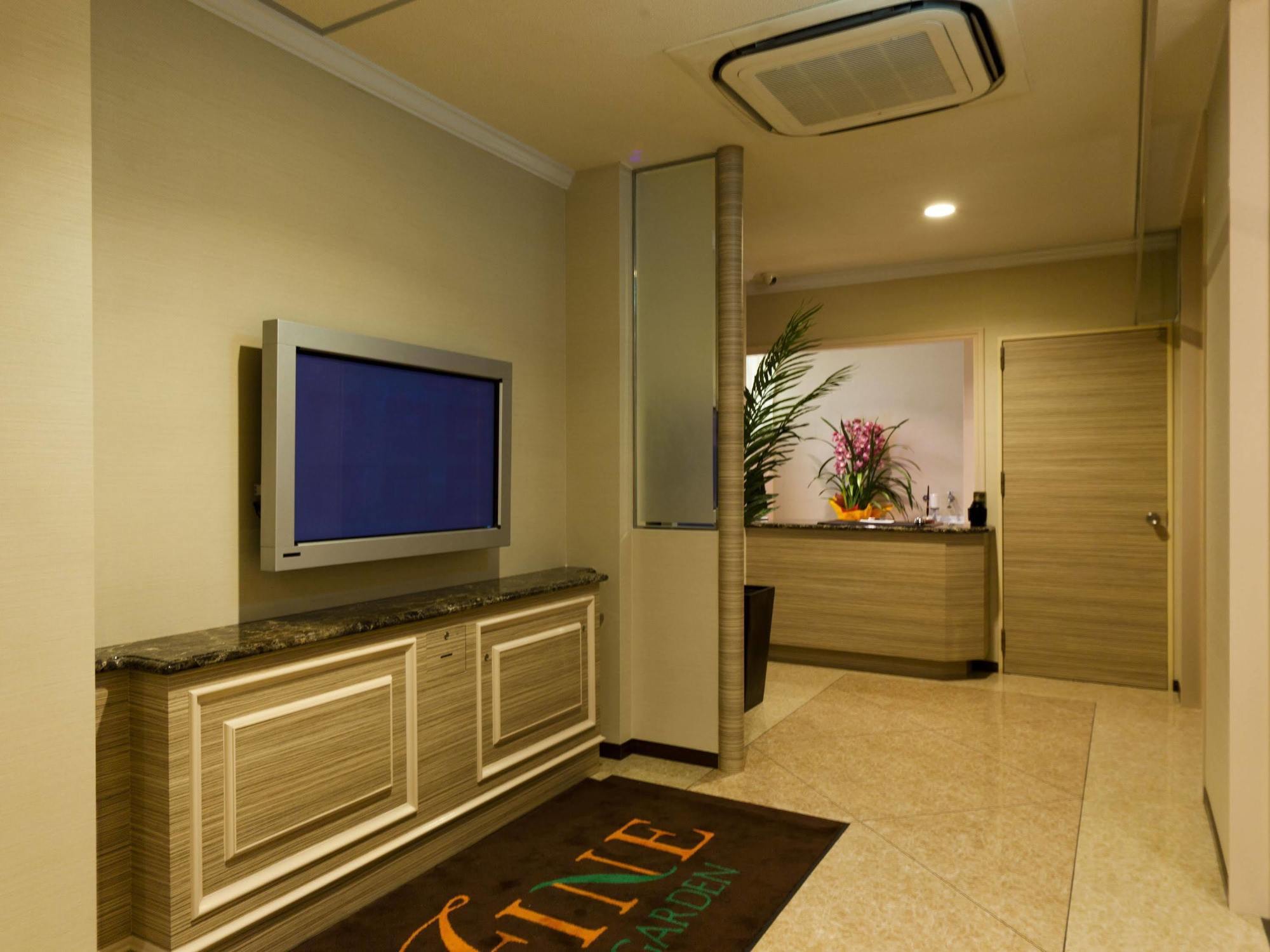 Hotel Fine Garden Matsuzaka II (Adults Only) Matsusaka Extérieur photo